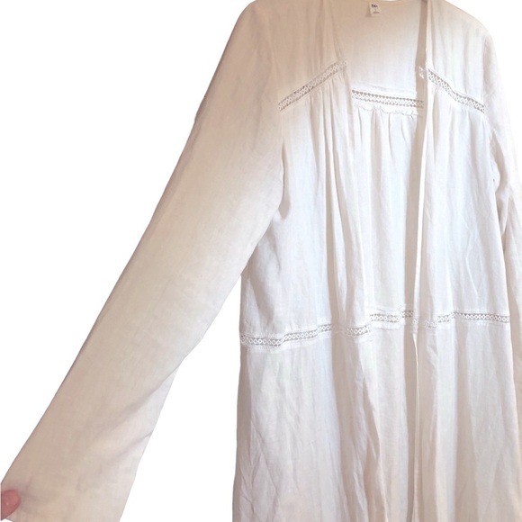 BP White Linen Blend Long Beach Coverup Long Sleeve Lace Insets Boho Size Small - Picture 5 of 11